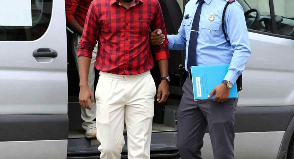 ডিআরএসের তিন মিনিট আর ফাস্ট বোলারের ছয় ওভার: এশীয় ক্রিকেটের ছন্দ কোথায় হারায় ডিআরএসের তিন মিনিট আর ফাস্ট বোলারের ছয় ওভার: এশীয় ক্রিকেটের ছন্দ কোথায় হারায়