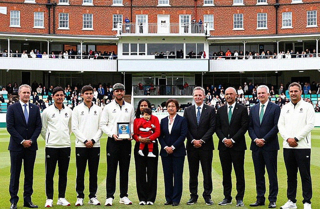 Cricket on the Chain: Can Blockchain Rewrite the Ledger of Women's Sport Money? Cricket on the Chain: Can Blockchain Rewrite the Ledger of Women's Sport Money?