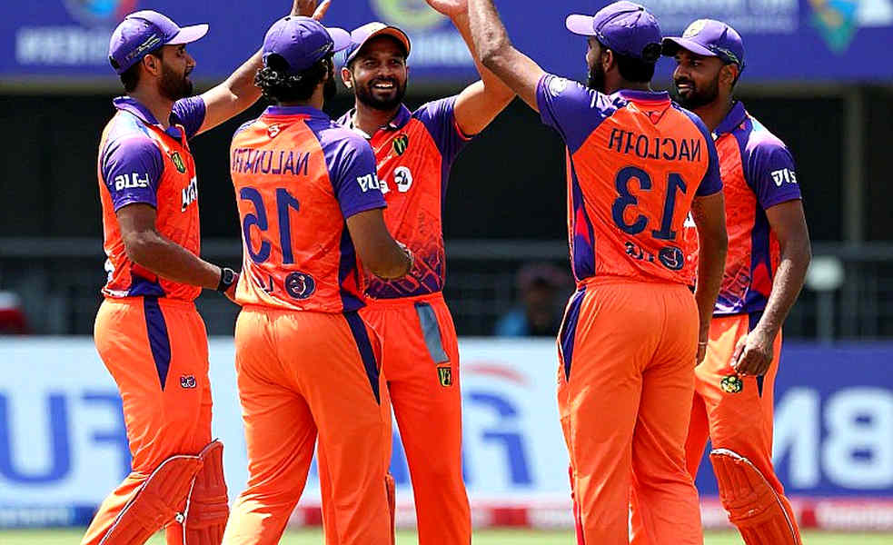 ২৫০? কুল: শাই হোপ, নয় বল, আর দুটি ফরম্যাটের যে তুলনা আমরা সবাই ভুলে যাব