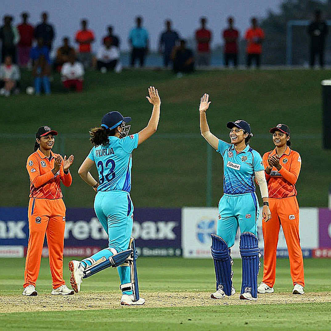 Every Field Empty: A Reading of Silence and Integrity in Cricket Analysis Every Field Empty: A Reading of Silence and Integrity in Cricket Analysis